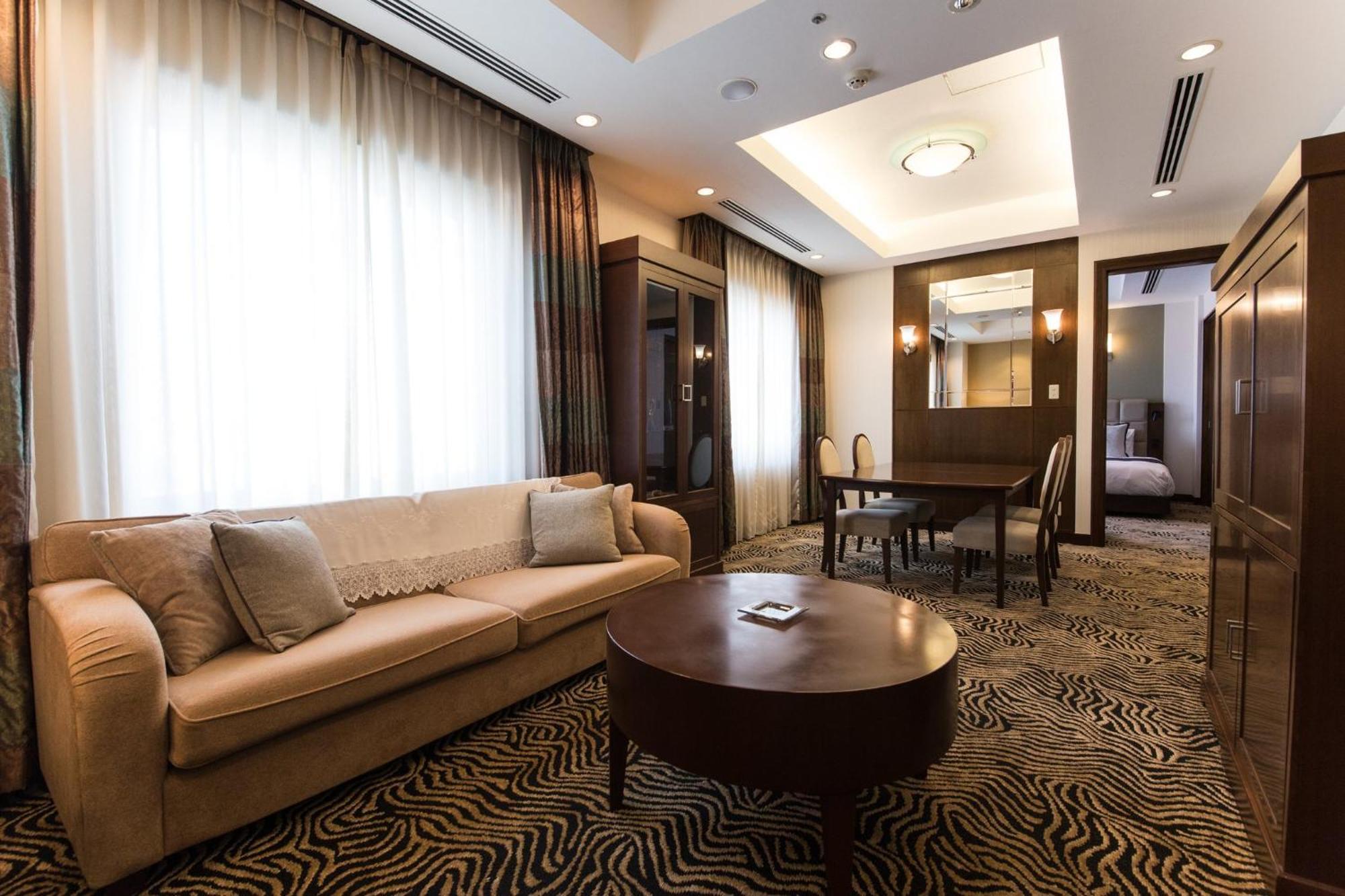 Hotel Ana Crowne Plaza Yonago By Ihg Extérieur photo